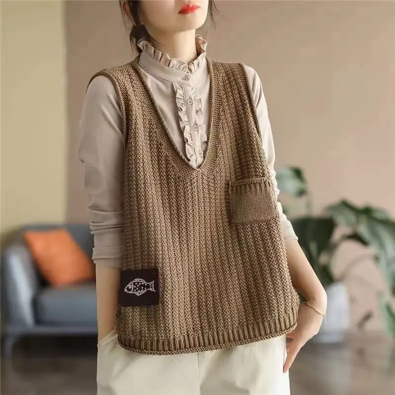 Vintage Fashion Trends 2026 - В наличии: Модный женский укороченный вязаный