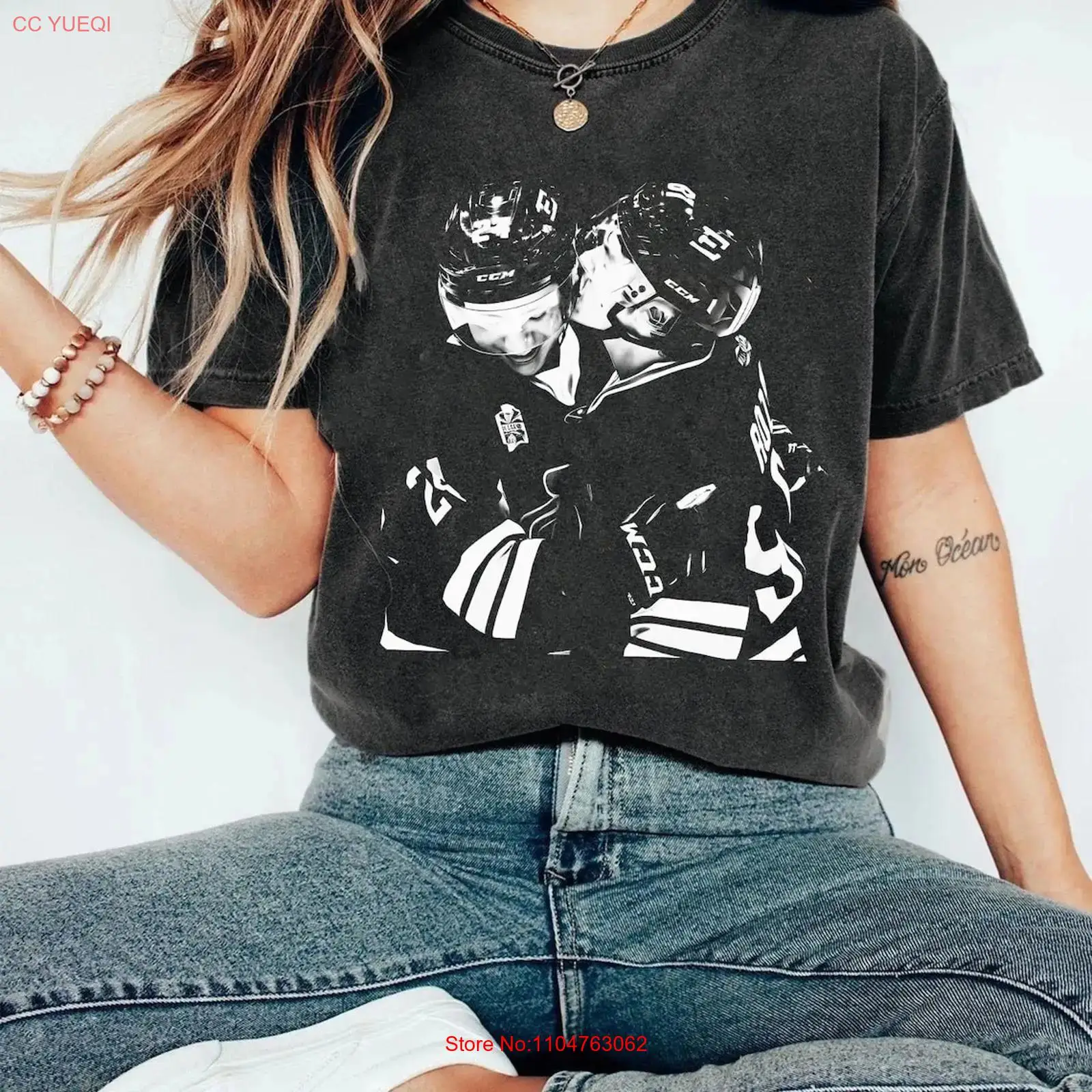 Vintage Queer Fashion - Футболка Rozanov Hollander: Винтажная дизайнерская одежда